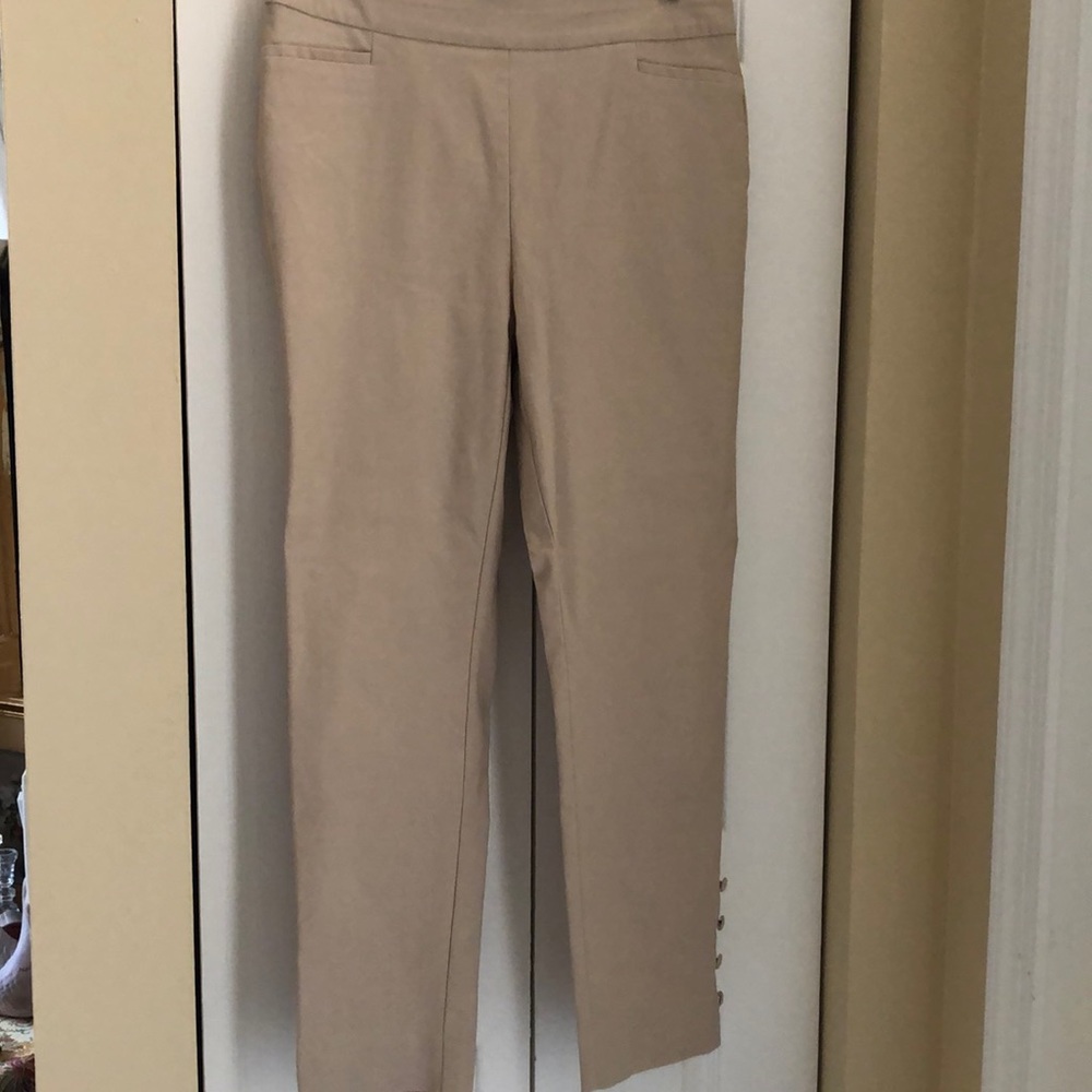 Chico’s High-waist mock pockets ankle button detail stretch pull on slacks